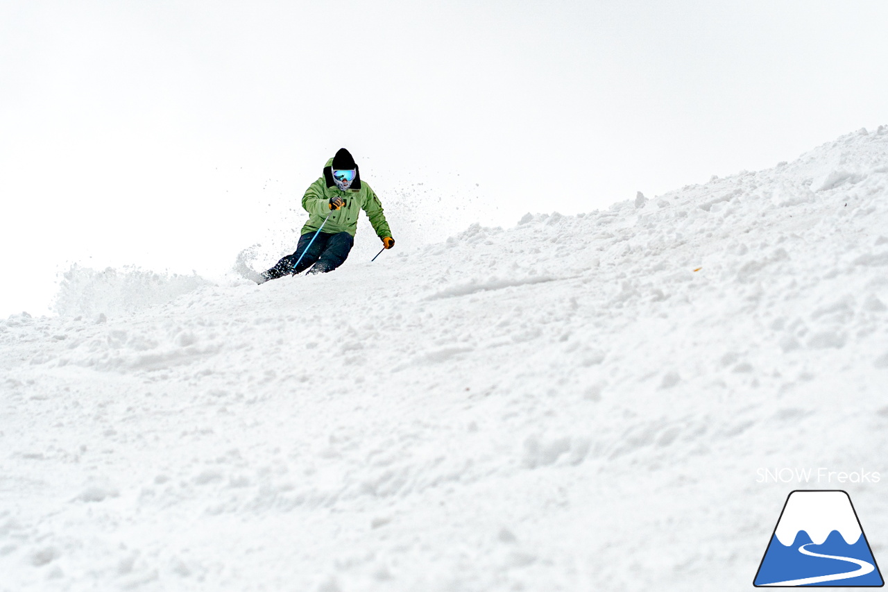 サッポロテイネ｜今シーズンは春セッション！プロスキーヤー・谷藤昌司さんと滑る１日。まさかのパウダー？！